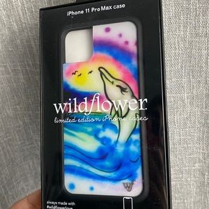 Maui airbrush Wildflower iPhone 11 Pro Max phone case